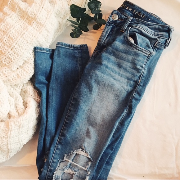 American Eagle Outfitters Denim - ✽ Distressed Skinny Jeans ✽
